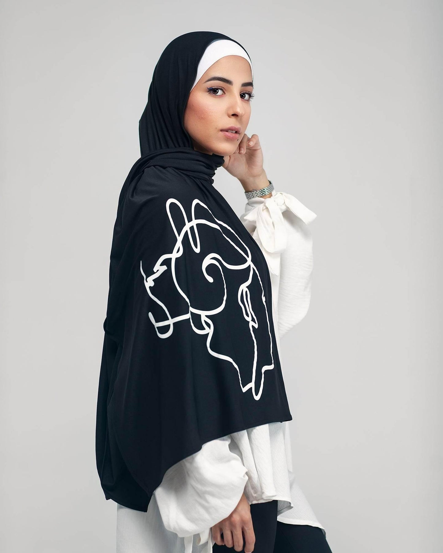 الحمل - By.D Scarves