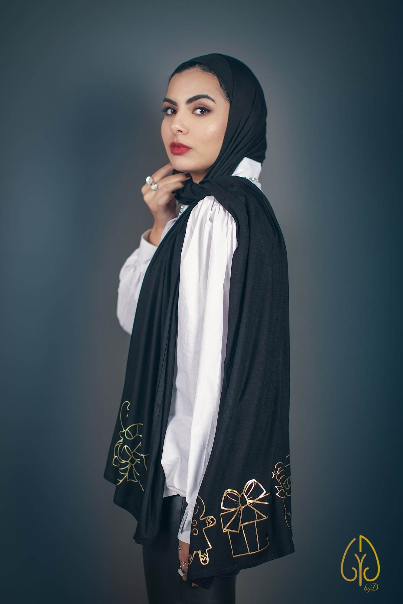 The Wonderland (Black) - By.D Scarves
