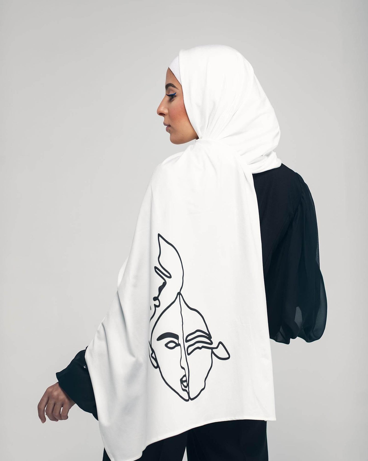 الحوت - By.D Scarves