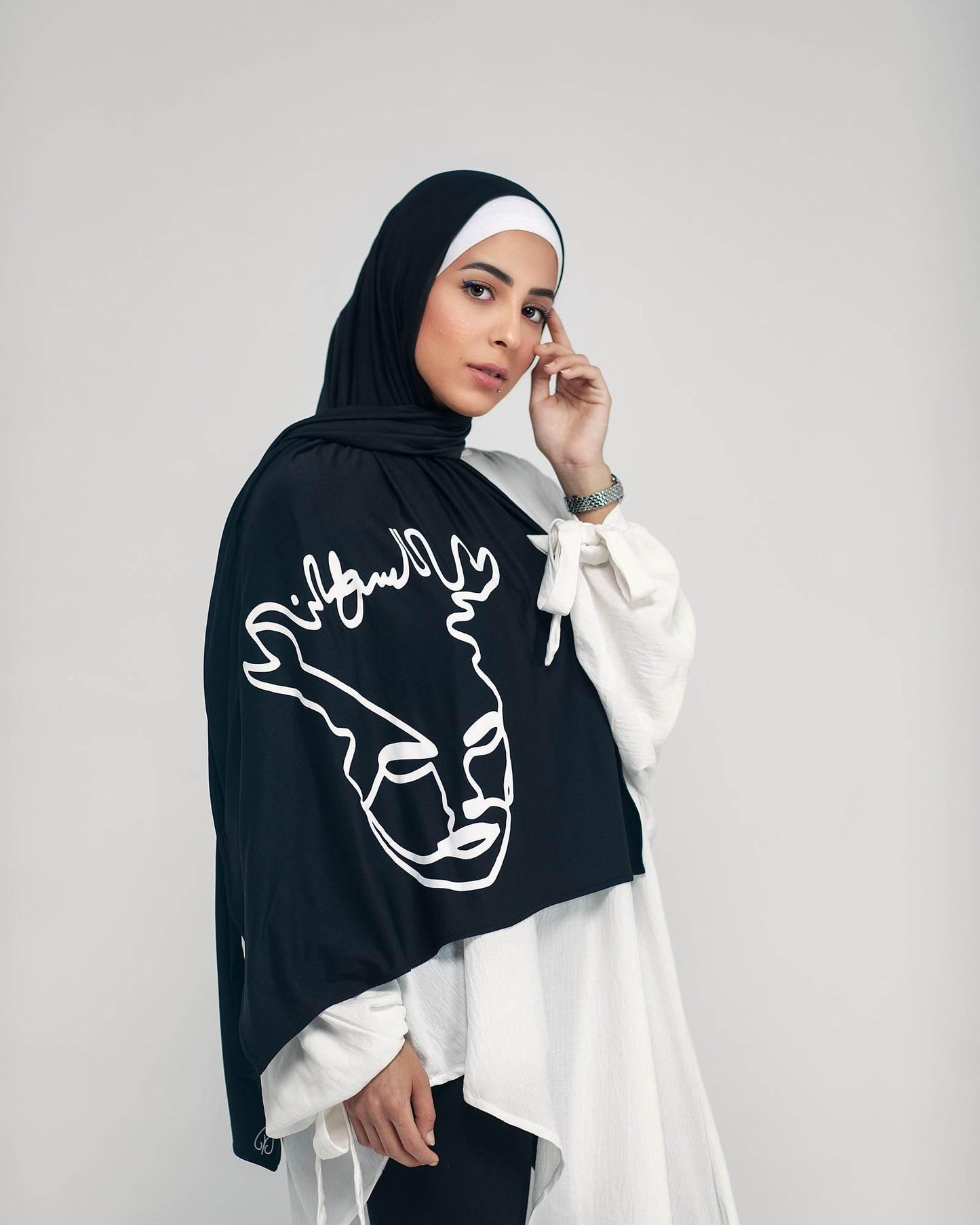 السرطان - By.D Scarves