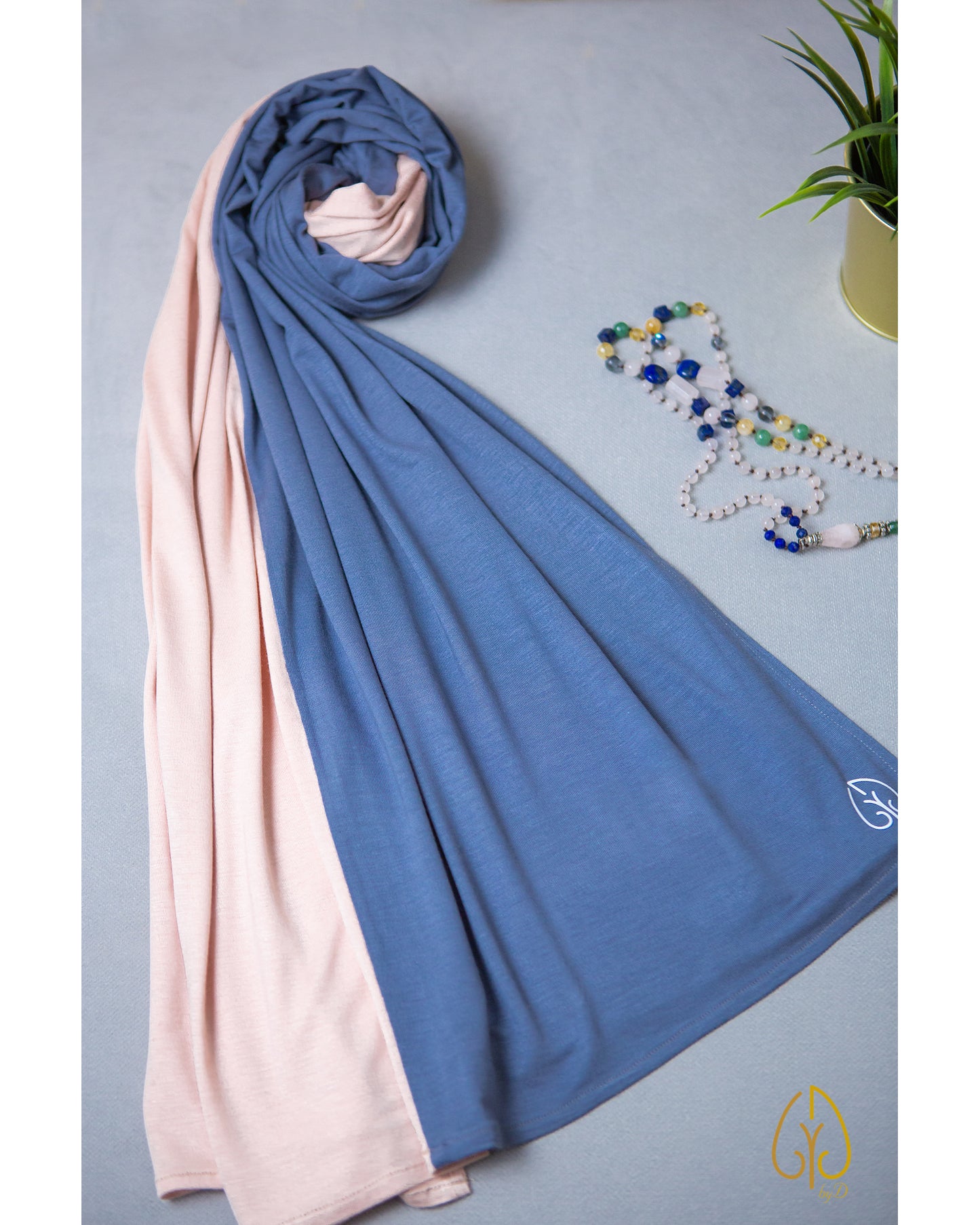 Powder Rose / Blue Jeans