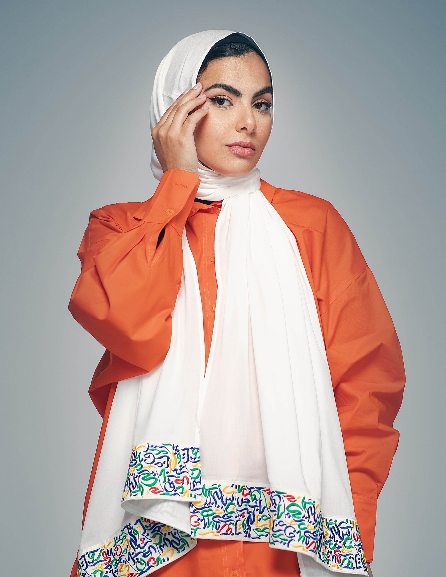 Arabic Calligraphy White - By.D Scarves