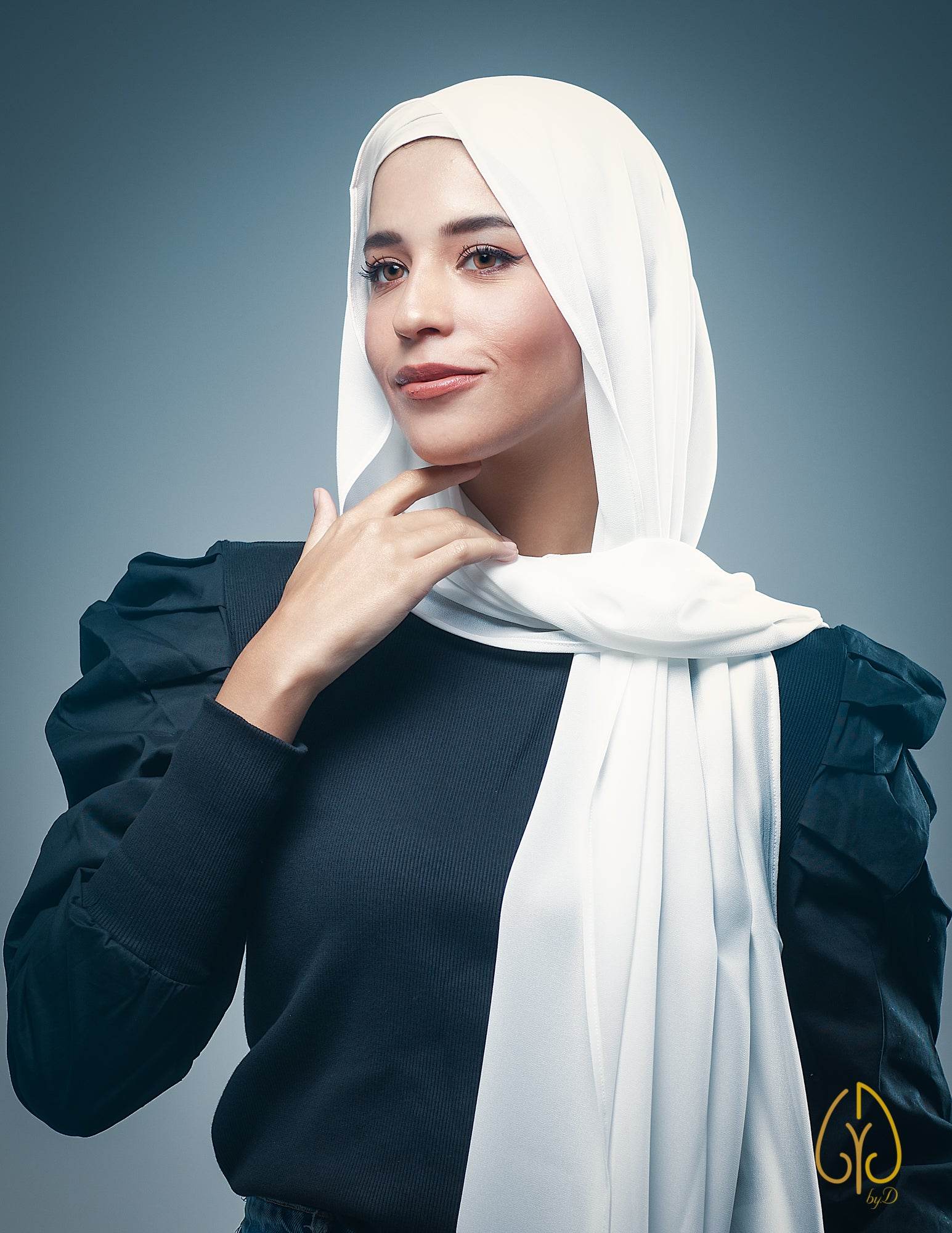 The Delicate White - By.D Scarves