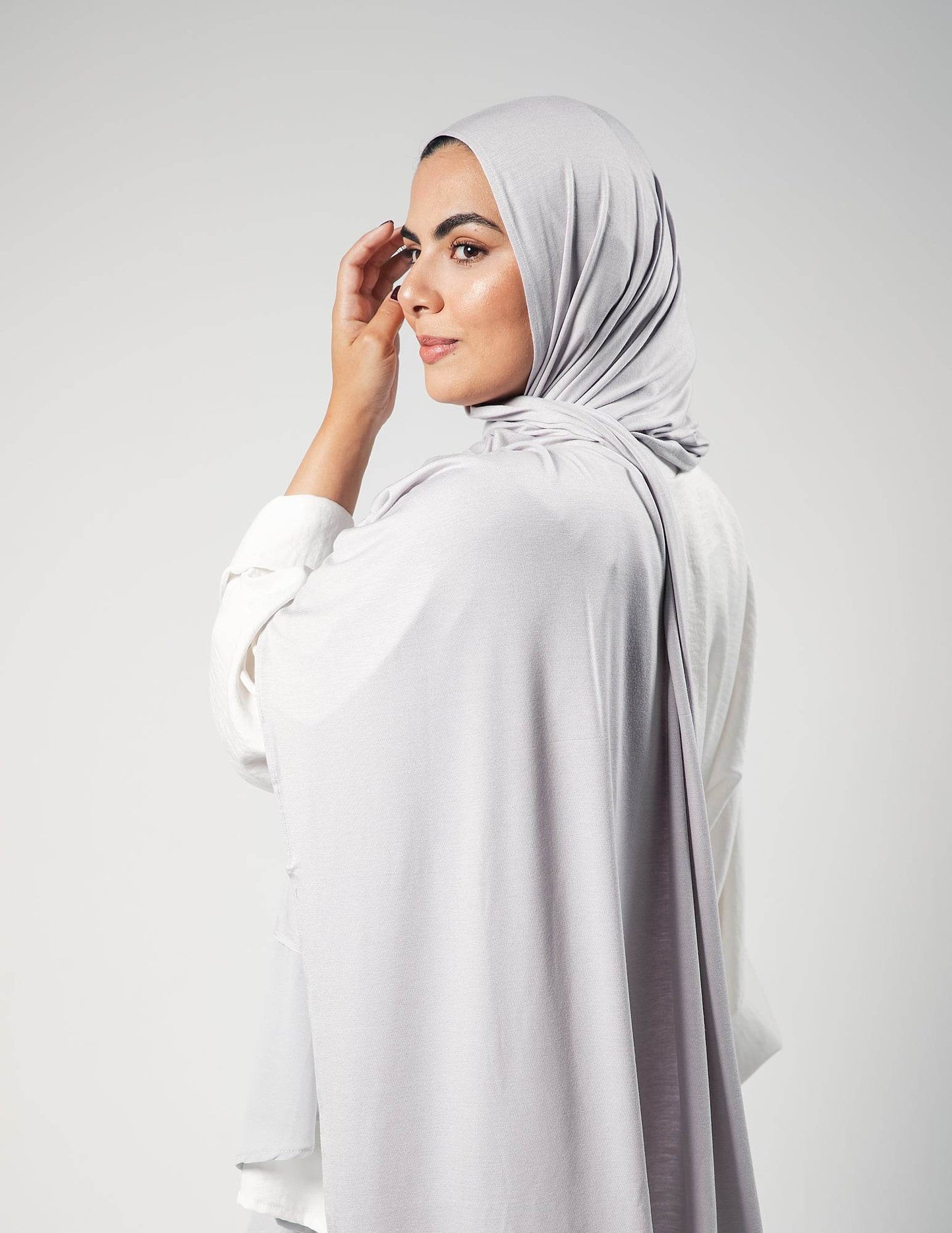 Charming Light Grey - By.D Scarves