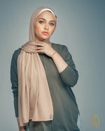 Load image into Gallery viewer, Box of 3 - By.D Scarves
