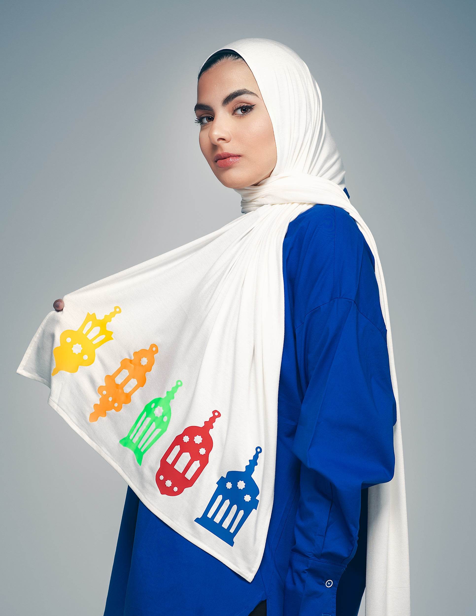Colorful Lanterns White - By.D Scarves