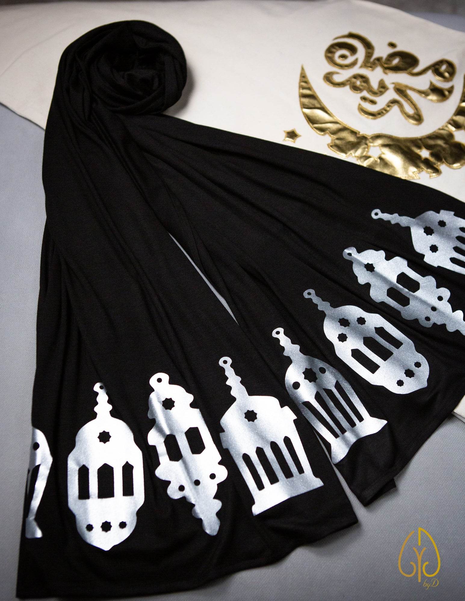 Silver Bold Lanterns - By.D Scarves
