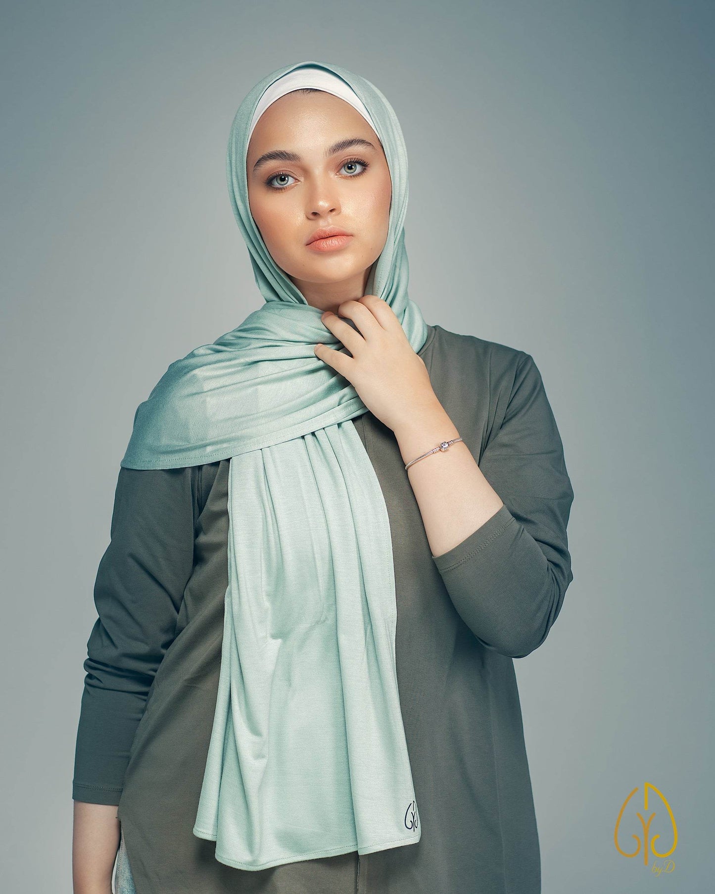 The Mint - By.D Scarves