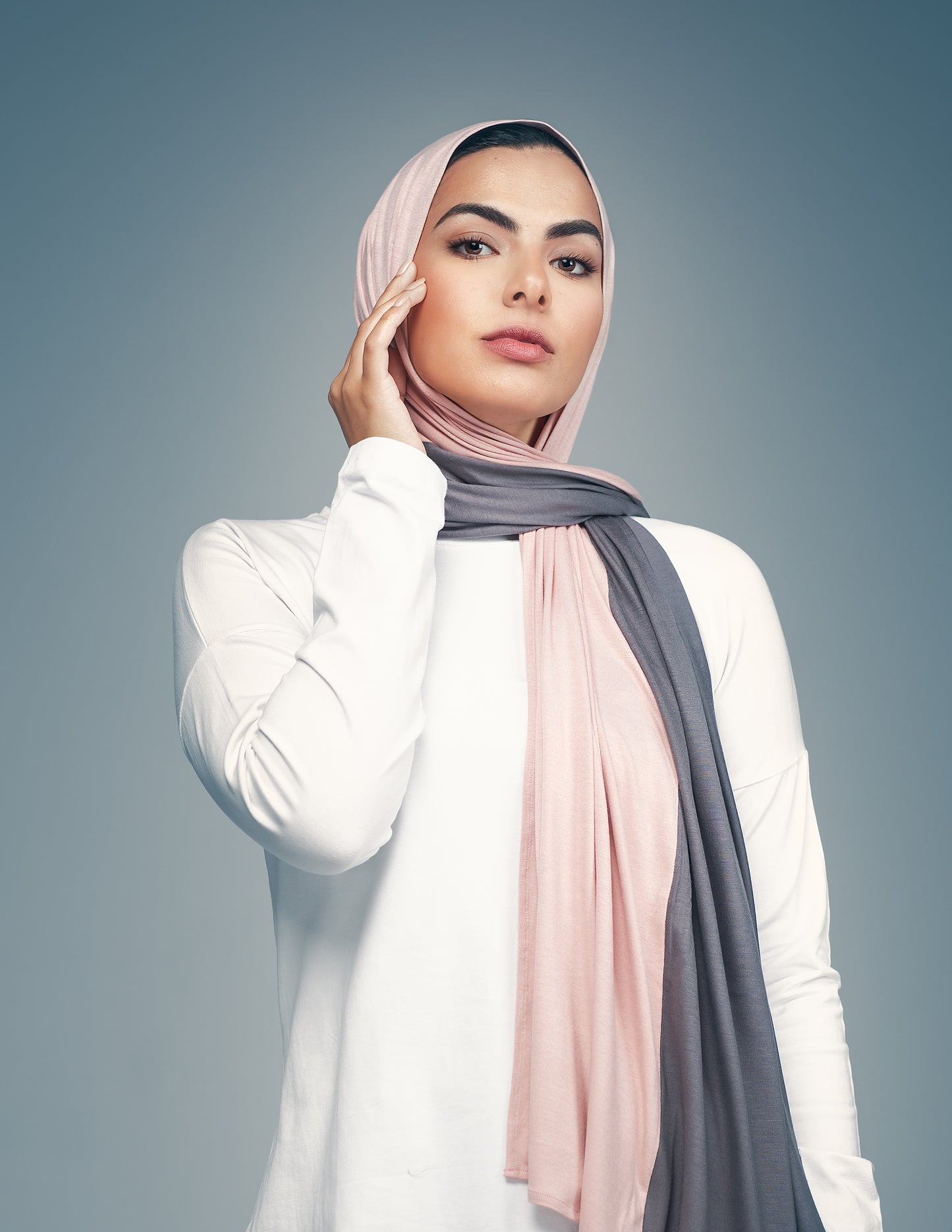 Powder Rose / Dark Grey Color Mix