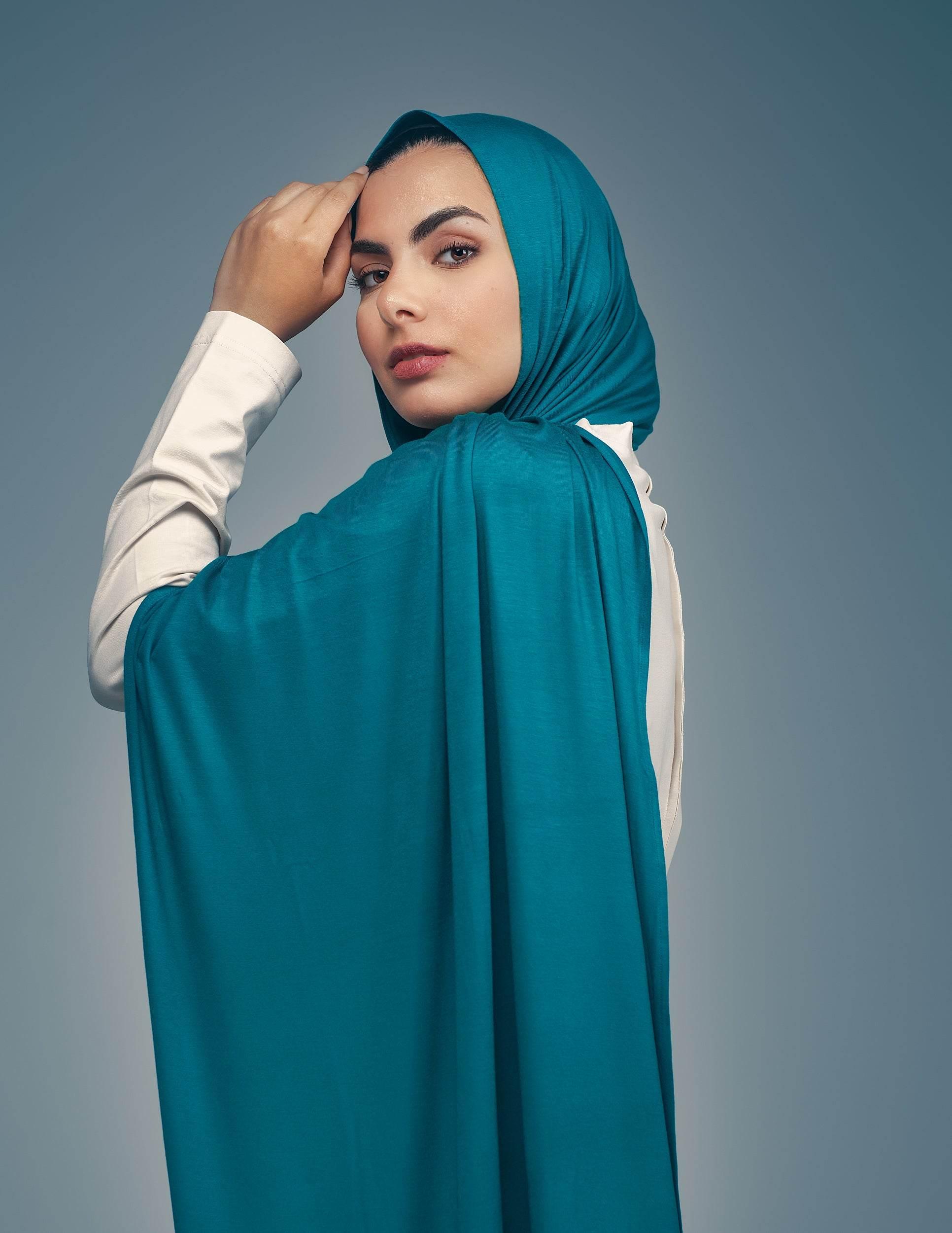 The Peacock - By.D Scarves